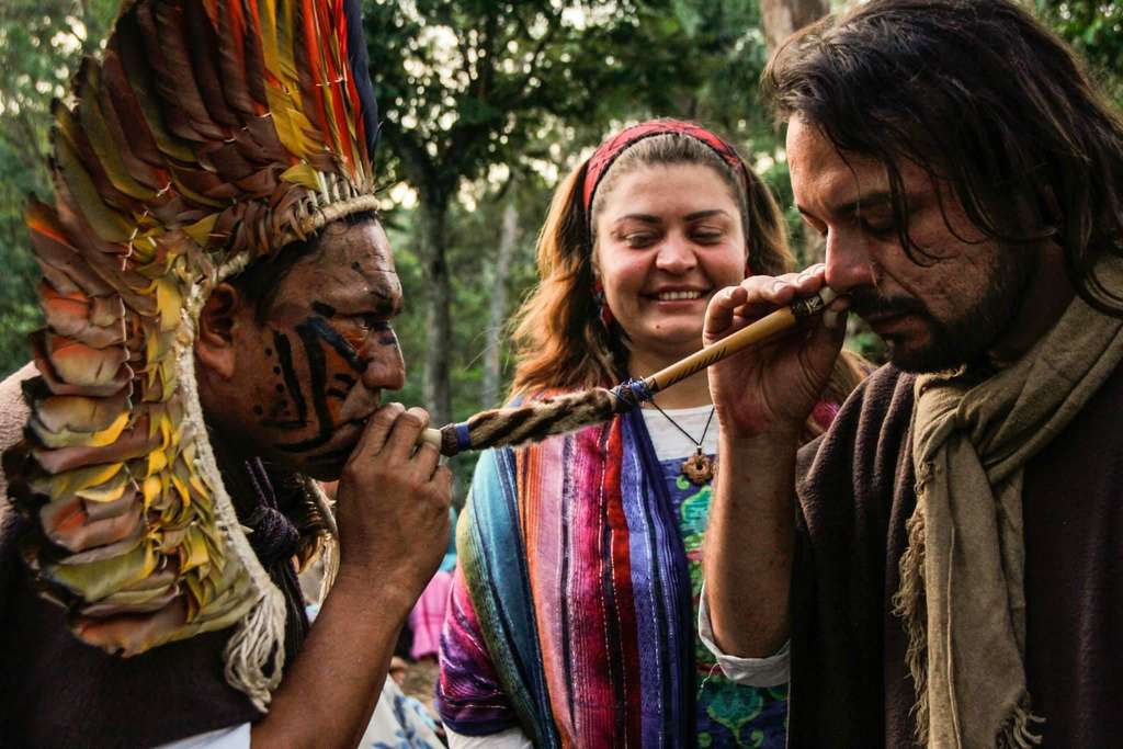 O Rapé Xamùnico: Uma Jornada de Cura e Conexão Espiritual